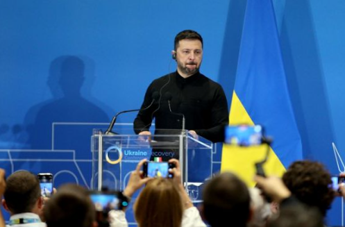 zelensky-tidak-akan-berikan-wilayah-ukraine-ke-rusia